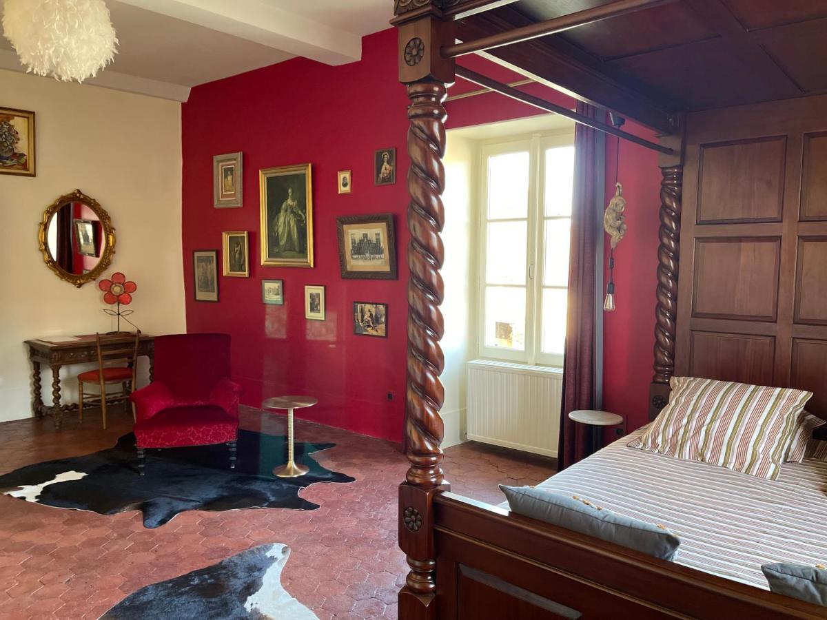 Hotel Le Prieuré Noyers-sur-Serein Esterno foto
